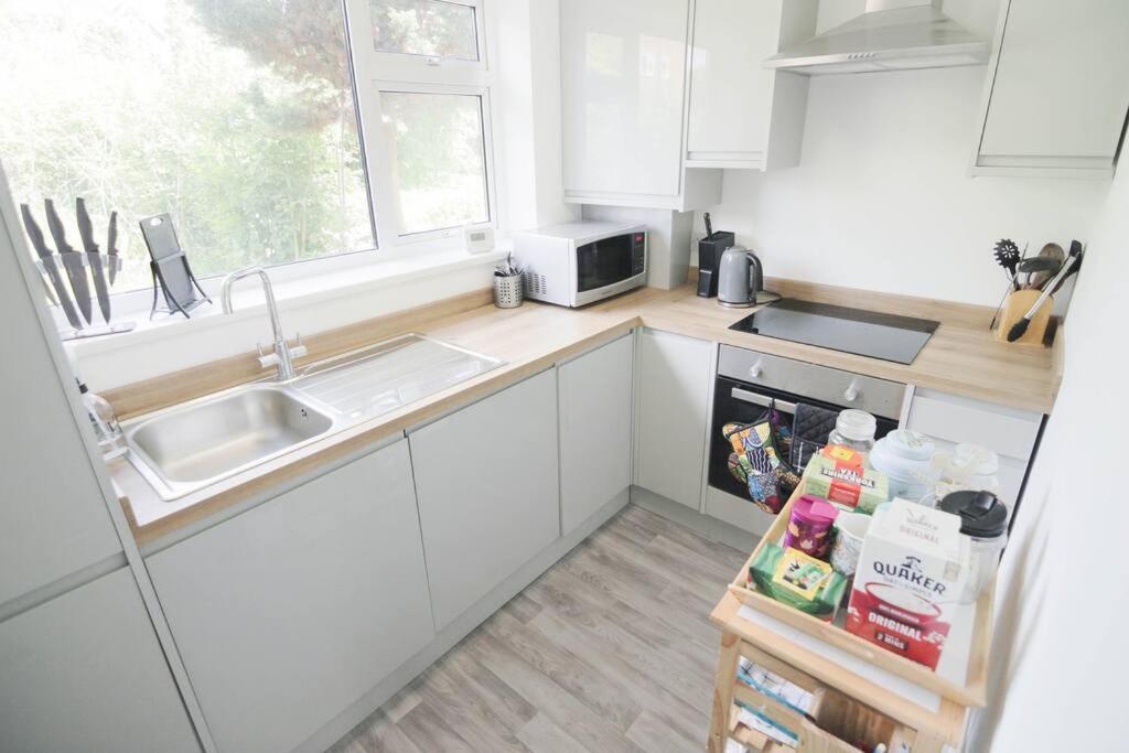 Secluded Central 2 Bed Flat Stratford-upon-Avon Exterior foto